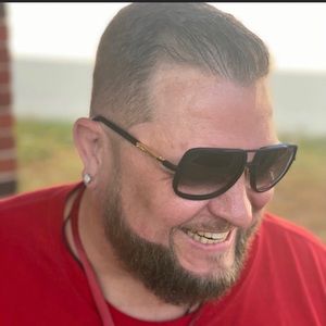 Meet your Posher, Joseph